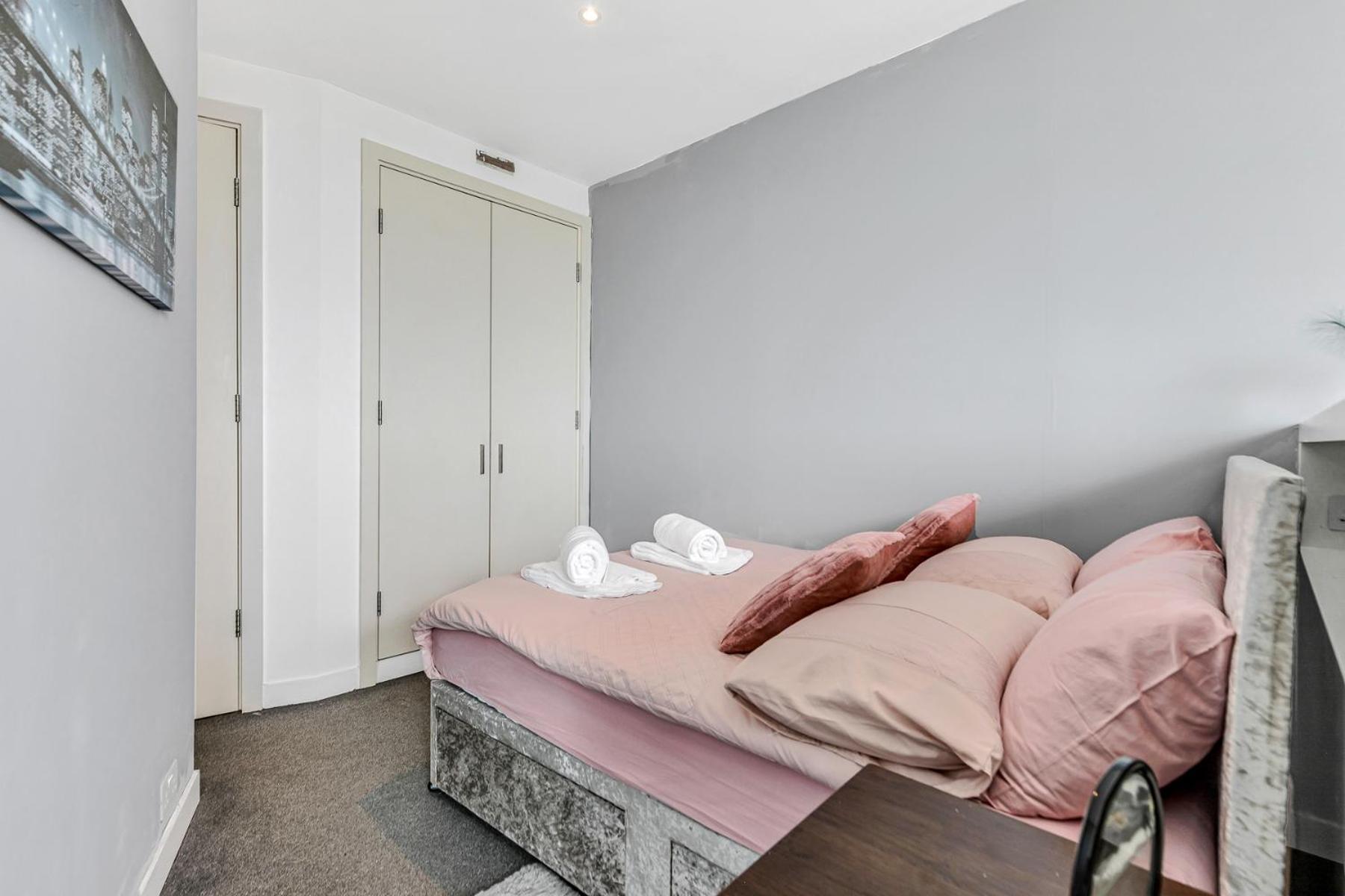 2-Bed Studio At The Heart Of Birmingham City Center Εξωτερικό φωτογραφία